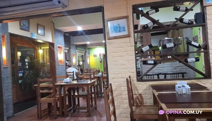 Restaurante El Rancho:  Ambiente