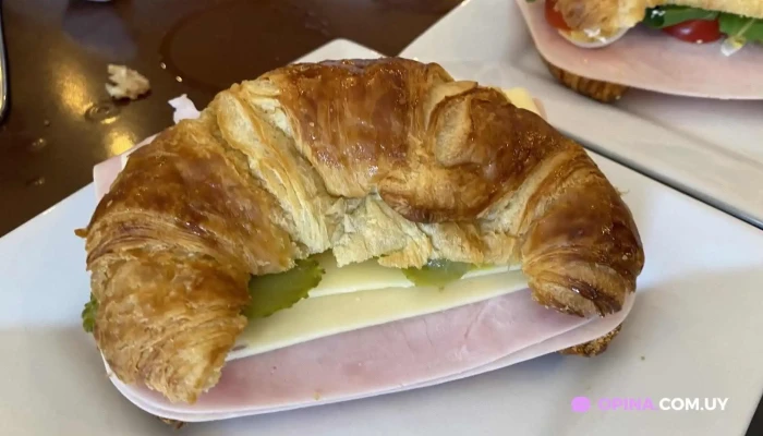 Restaurante Mario Cafe Croissant