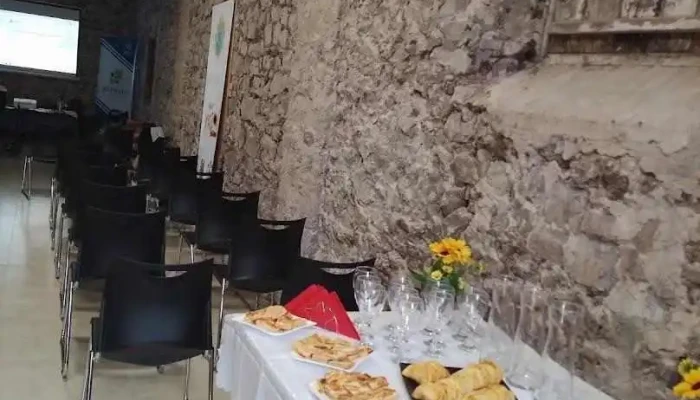 Restaurante Rico Y Sabroso:  Ambiente