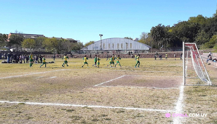 Rincon Del Reducto Baby Futbol Estadio - Montevideo