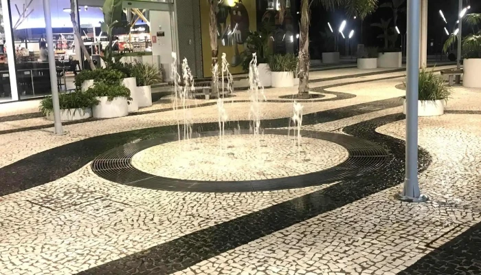 Rio Branco:  Comentario 9 - Centro comercial