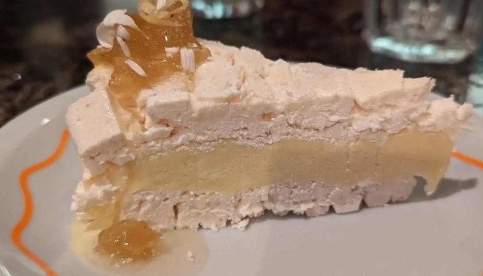 Rio Cafe Restaurant:  Tarta De Lima