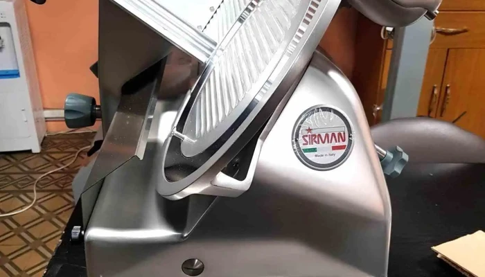 Rocha Máquinas Comerciales - 70000 Col. Del Sacramento