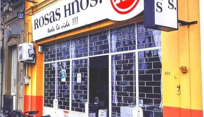 Rosas Hermanos Mercedes suc. Av. Lavalleja - 75000 Mercedes