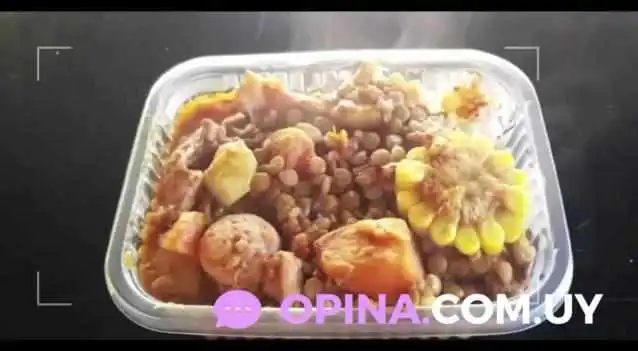 Rotiseria Soly:  Videos - Restaurante de comida rápida