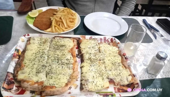 Rotiseria Walter:  Comida Reconfortante - Restaurante de comida rápida