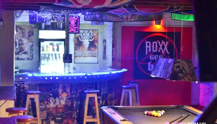 Roxx Bar:  Todo - Bar