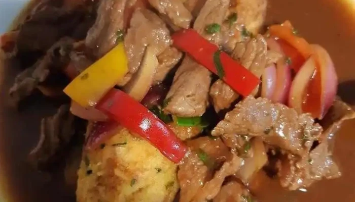 Sabor Peruano:  Lomo Saltado