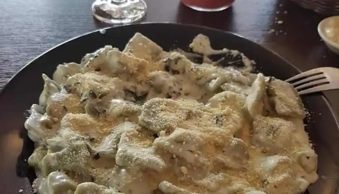 Sal Y Pimienta:  Ravioli