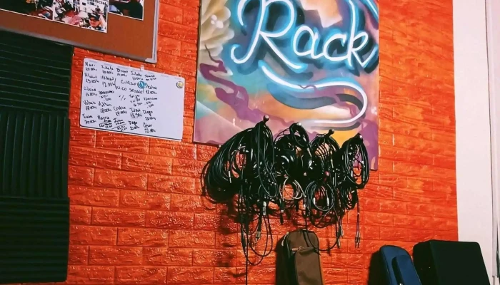 Salados Escuela De Musica Y Sonido Sitio Web - Montevideo