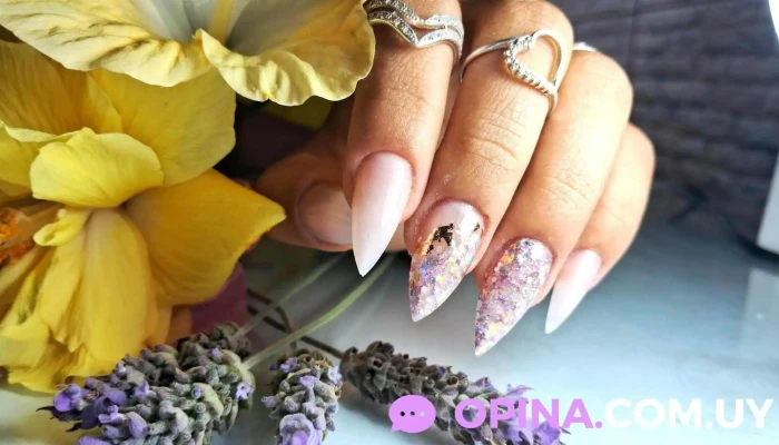 Salón estético rincón de tata - 27000 Chuy