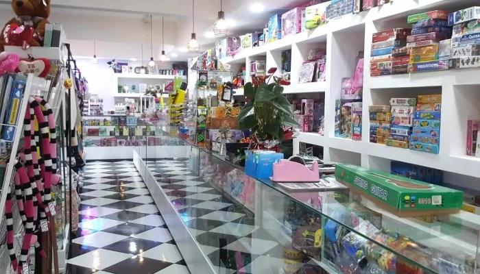 Salon Frida -  Opiniones - Parque del Plata