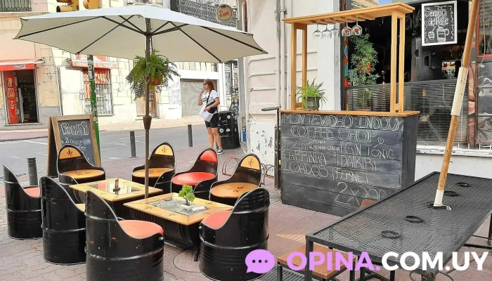 Salon Veinticinco Interior - Montevideo