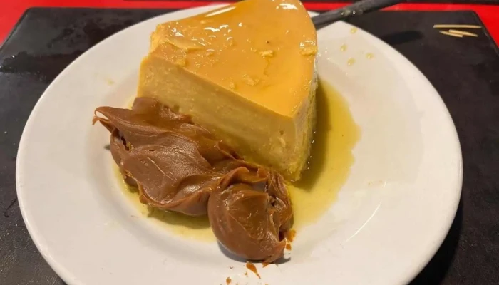 Santorini Flan - Pizzería