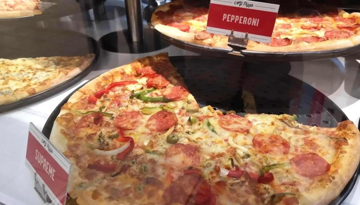 Sbarro:  Comidas Y Bebidas - Pizzería