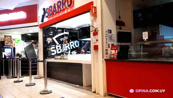 Sbarro:  Montevideo - Pizzería