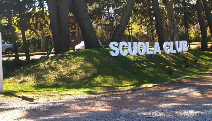 Scuola Club -  Zona - Montevideo