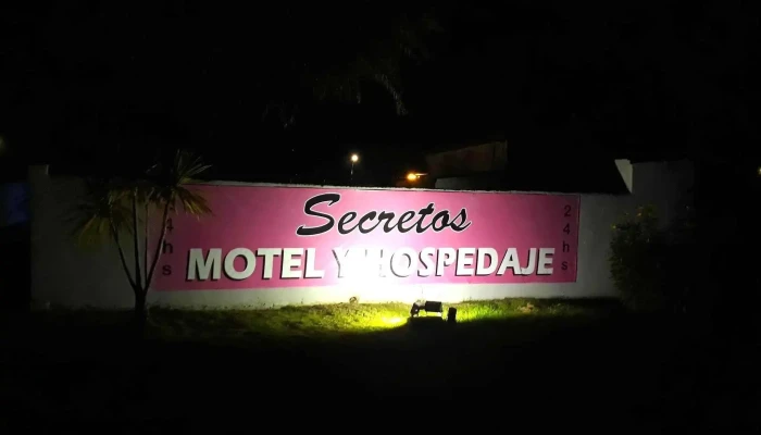 Secretos Motel Y Hospedaje:  De Los Visitantes - Hotel