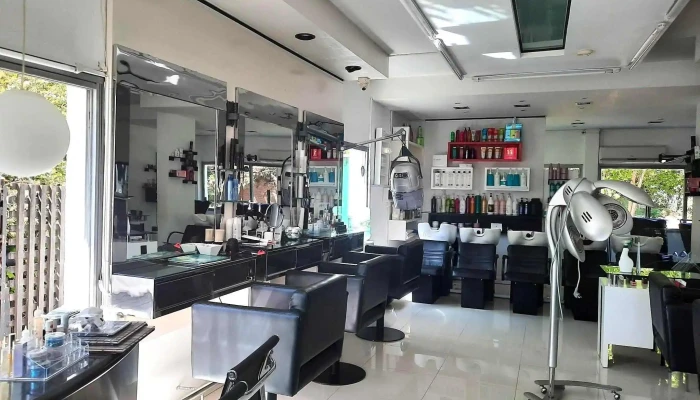 Serrana Mauri Peluqueria Unisex - Avda. Roosevelt Pda. 9 1/2