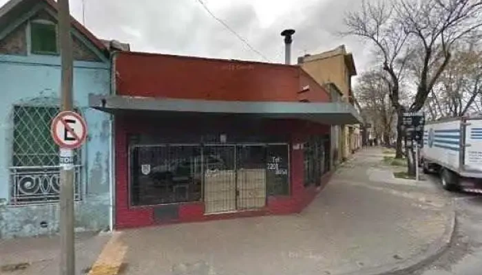 Standup El Garibaldi:  Street View Y 360 - Pub restaurante