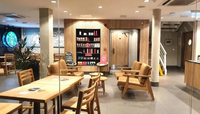 Starbucks:  Ambiente - Cafetería