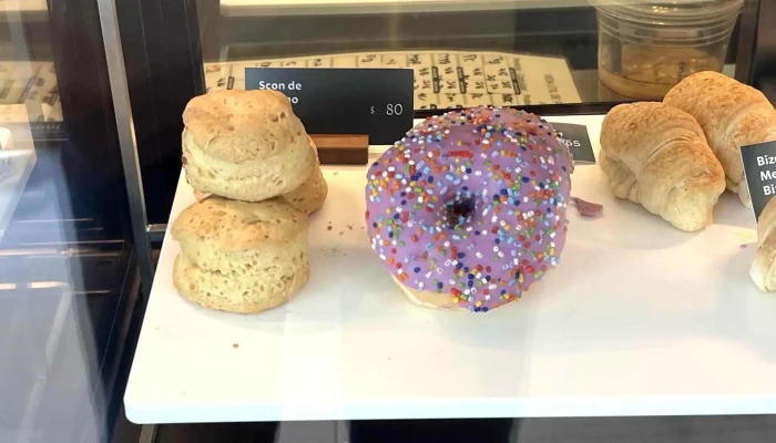 Starbucks:  Comidas Y Bebidas - Cafetería