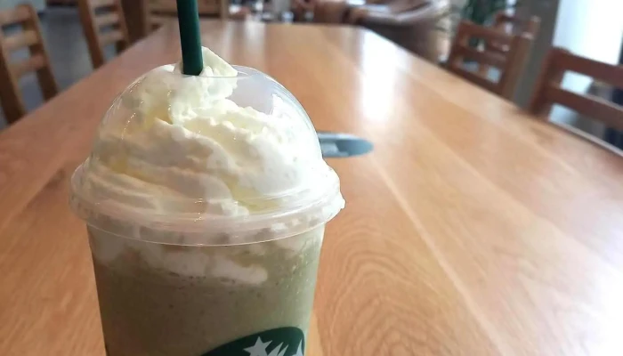 Starbucks:  Frappuccino - Cafetería