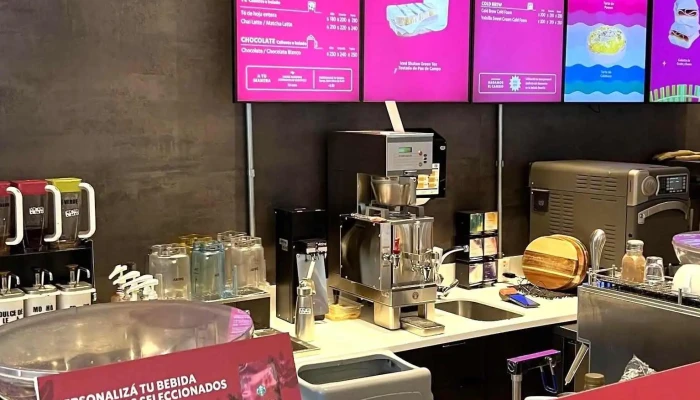 Starbucks:  Menu - Cafetería