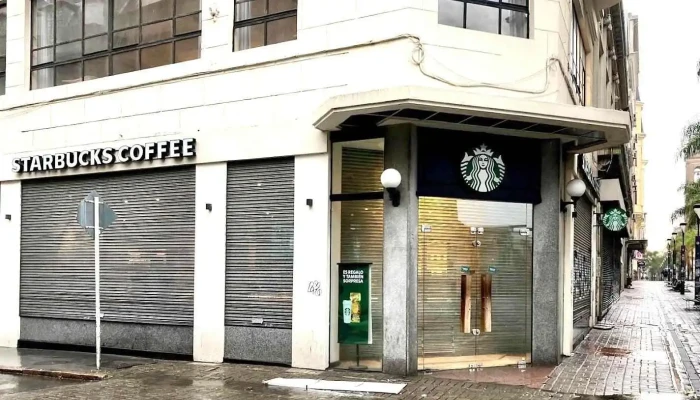 Starbucks:  Montevideo - Cafetería