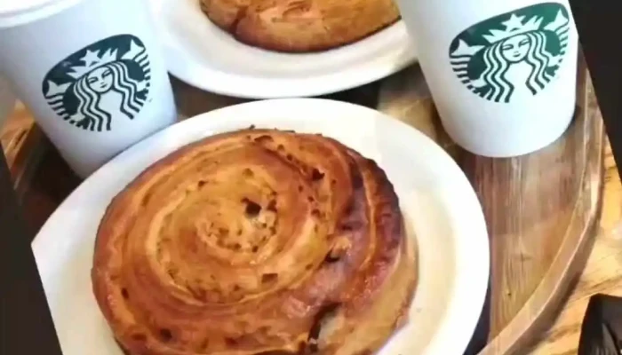 Starbucks:  Videos - Cafetería