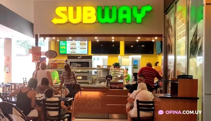 Subway - Col. Del Sacramento