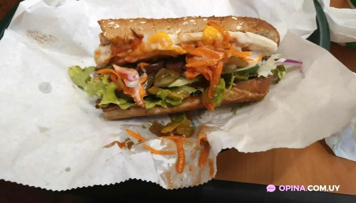 Subway:  Sandwich De Pollo - Restaurante de comida rápida