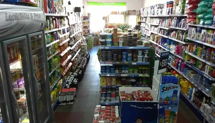 Super Ballita:  Interior - Supermercado