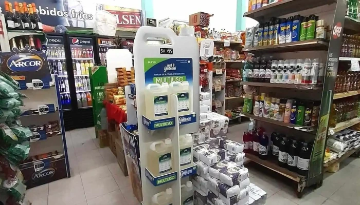 Supermercado Los Muchachos:  Interior