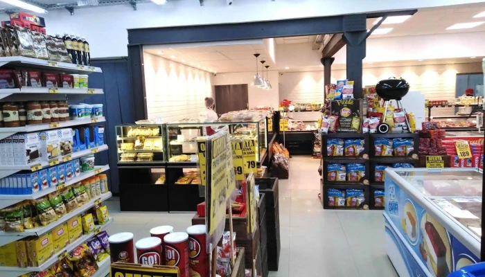 Supermercado Tres Hermanos -  Interior - Barros Blancos