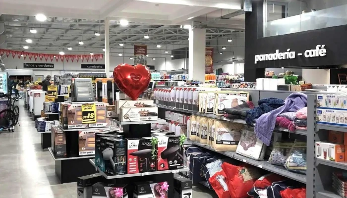 Supermercados El Dorado:  Interior