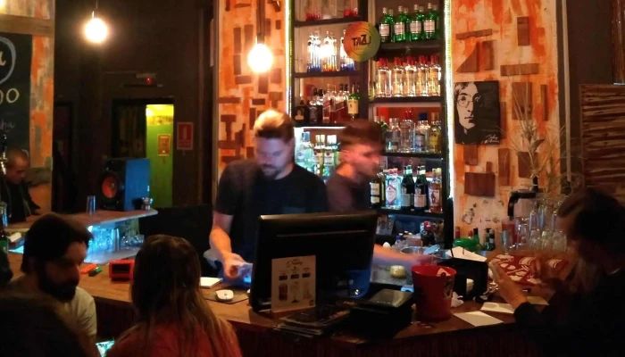 Tazu Teatro Bar:  Comentario 1 - Cervecería artesanal