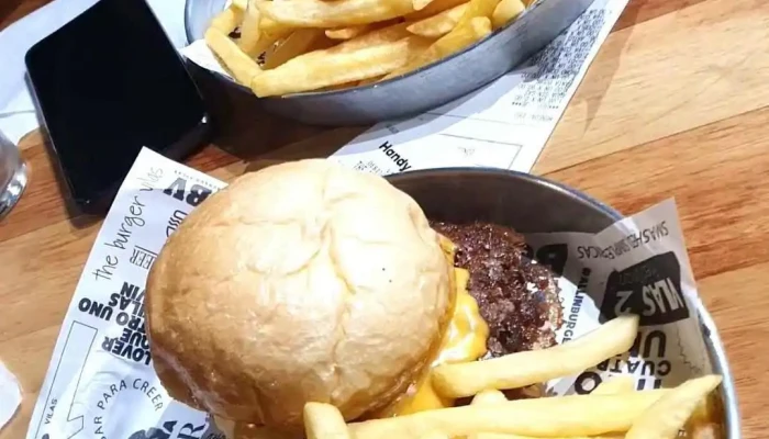 The Burger Vilas -  Videos - Hamburguesería