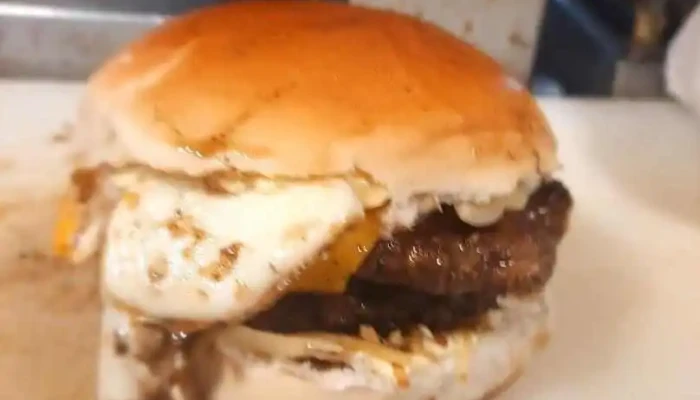 Tio Lucho:  Hamburguesa