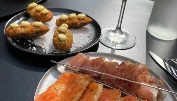 Toledo Bar De Tapas:  Salmon Ahumado