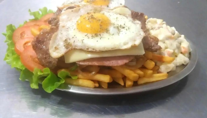 Top Lancheria E Cafeteria:  Comida Y Bebida