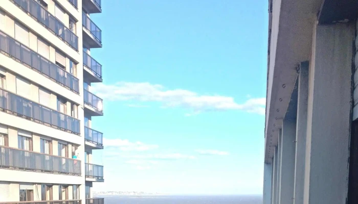 Torres Del Puerto -  Zona - Montevideo