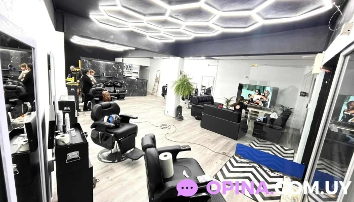 Travel Barberia - 15600 Pando