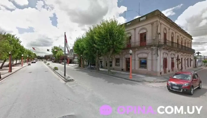 Tubino - 94100 Sarandí Grande