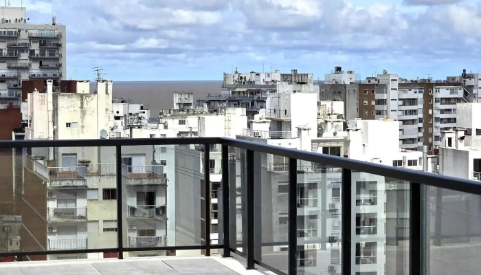 Urban Suites Montevideo:  Exterior - Hotel