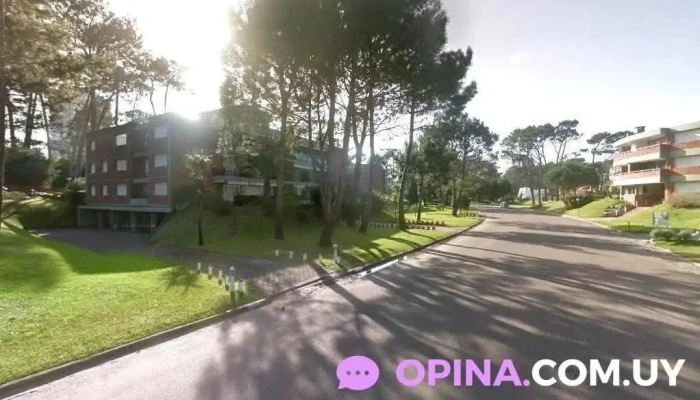 Valentina Rossi Negocios Inmobiliarios - Punta Del Este