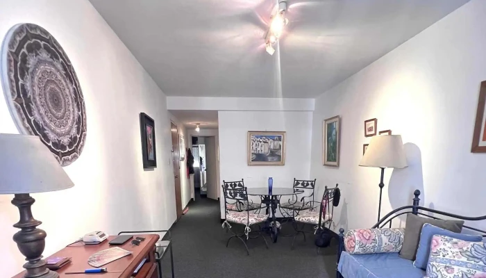 Valor Inmobiliario -  Abierto Ahora - Montevideo