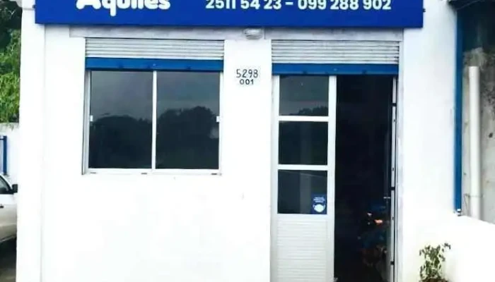 Veterinaria Aquiles - 12300 Montevideo