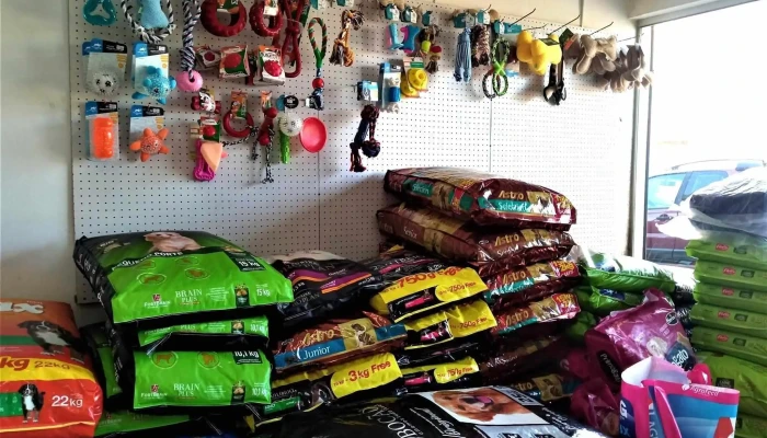 Veterinaria Piedras Blancas - 12300 Montevideo