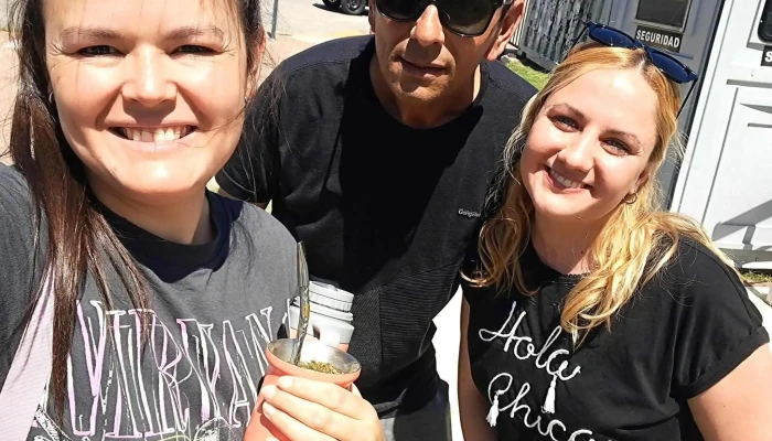 Vial Academia De Choferes -  Abierto Ahora - Montevideo